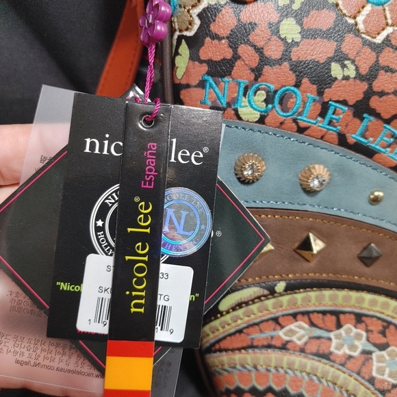 Nicole Lee Artistic Crossbody Bag with Orange and Brown Accents - Picture 7 of 16